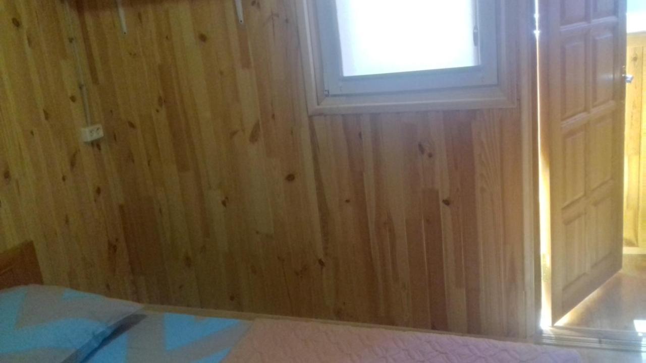 Уютный Домик 133 Причал. Hotell Odessa Eksteriør bilde