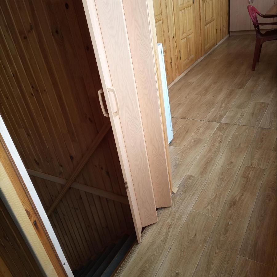 Уютный Домик 133 Причал. Hotell Odessa Eksteriør bilde